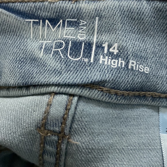 Hi rise denim utility Bermuda shorts - Picture 8 of 8